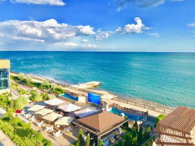 Зонт для уличного кафе 3х3 м. Квадратный. 2024 г.