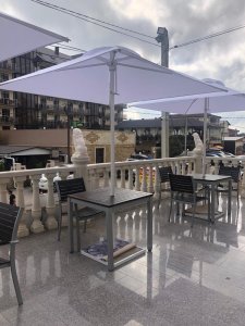 Зонт пляжный Чайка. Зонт 2х2 м. с центральной стойкой. Идеальный для зоны бассейна зонт. 2025 г.