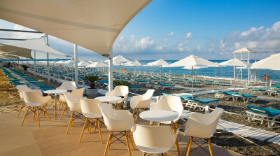 Пляжный зонт Кайра. Зонт диаметром 2,5 м, 6 спиц, блочное открывание. 2024 г.