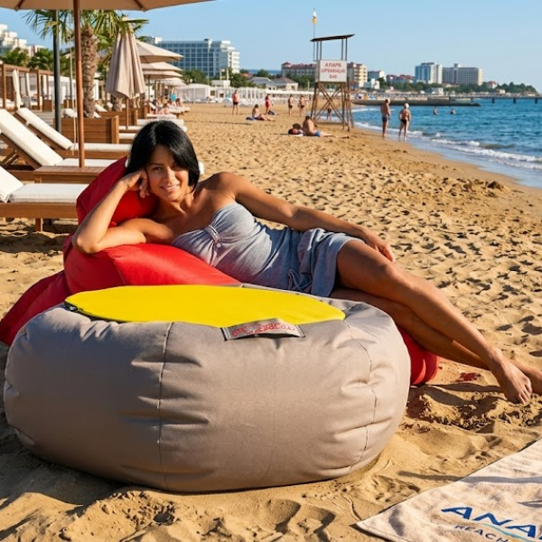 Бескаркасные шезлонги, пуфы и кресла для пляжа