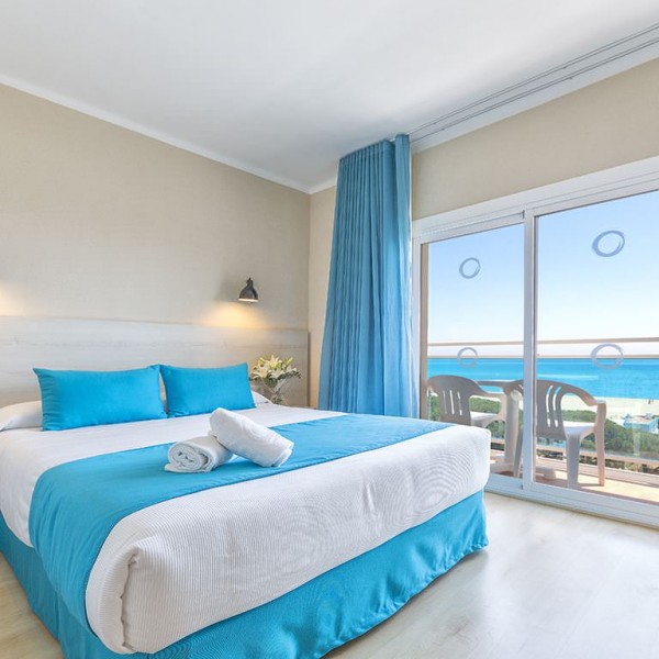 Классические шторы для отелей